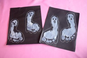 Footprint Ghost Craft Idea for Halloween