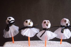 Lollipop Ghost Craft for Halloween